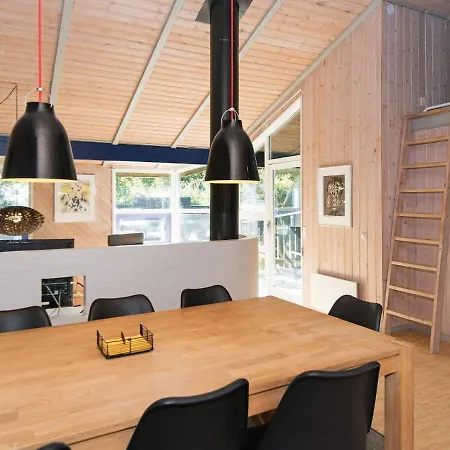 Elegant Holiday In With Sauna * Glesborg